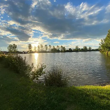Barbi-to Vendeghaz Prázdninový dům